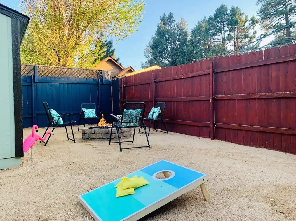 536 Maltby Blvd, Big Bear City CA  92314-9769 exterior