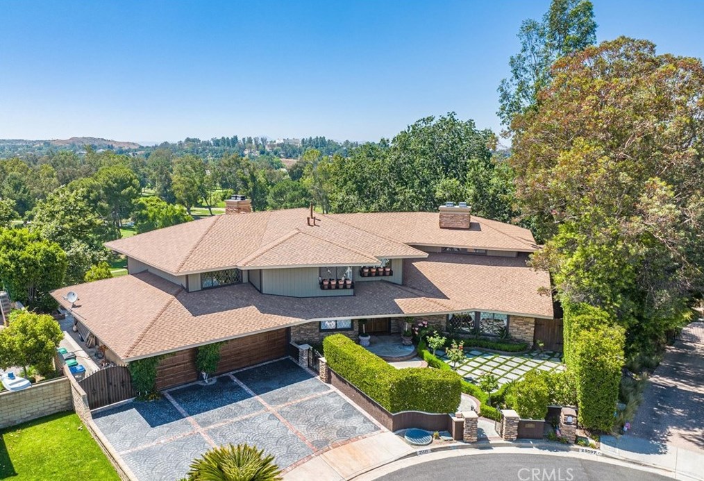 25591 Via Velador, Santa Clarita, CA 91355