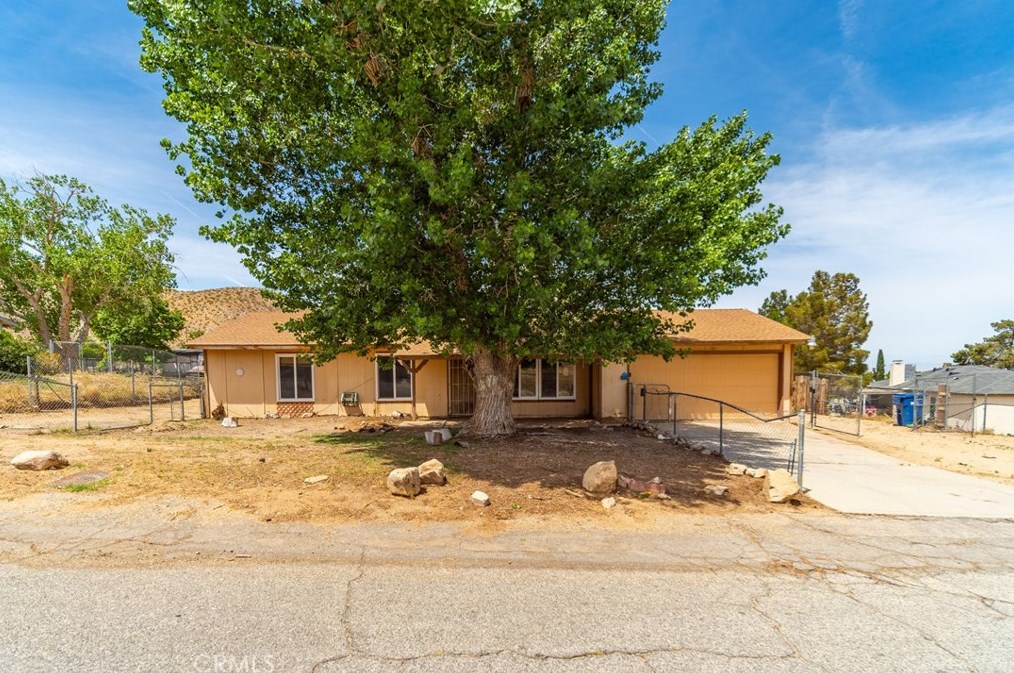 40041 164th St, Palmdale, CA 93591
