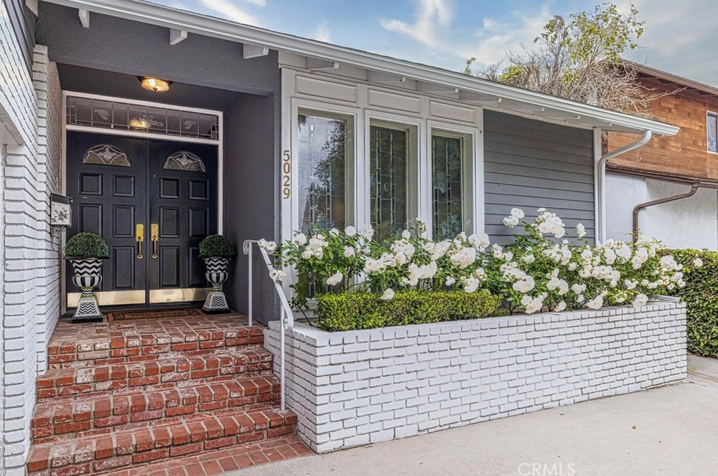 5029 Gerald Ave, Van Nuys, CA 91436