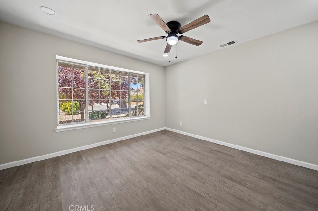 39342 Frontier Circus St, Palmdale CA  93591-3237 exterior