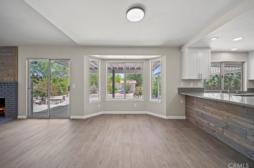 39342 Frontier Circus St, Palmdale CA  93591-3237 exterior