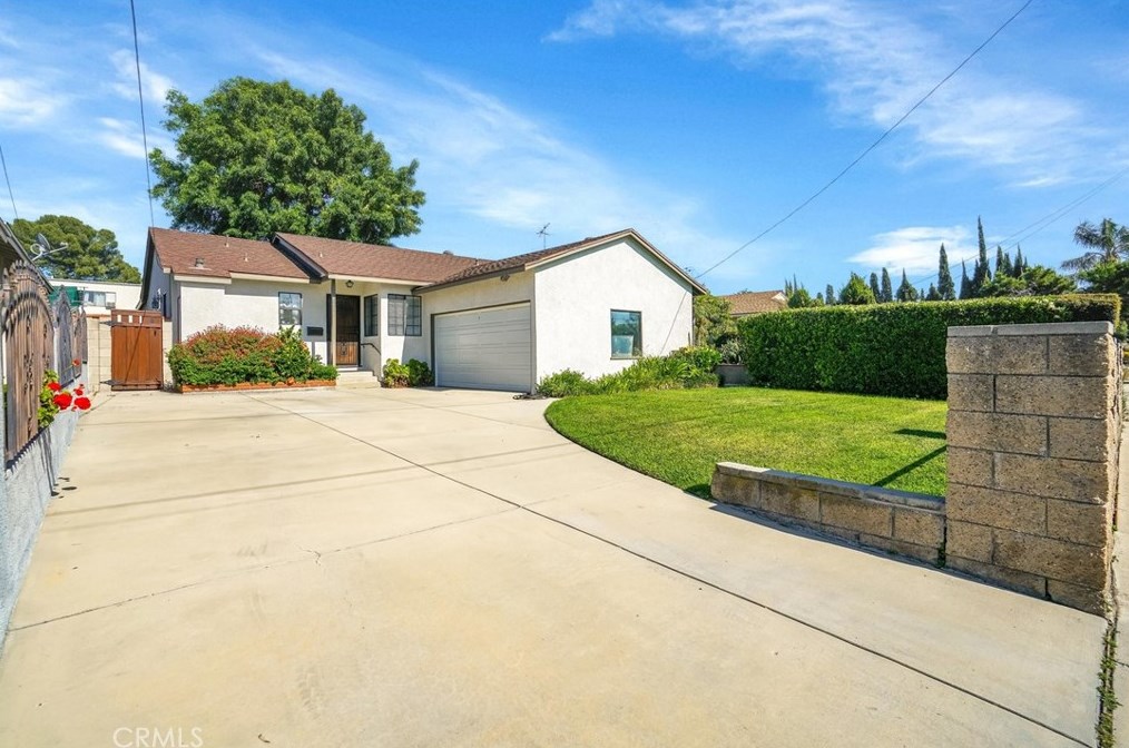 6630 Ensign Ave, North Hollywood, CA 91606