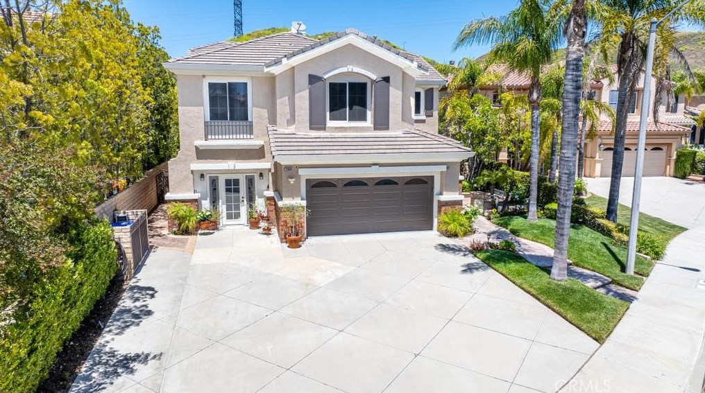 22019 Gold Canyon Dr, Santa Clarita, CA 91390-4294
