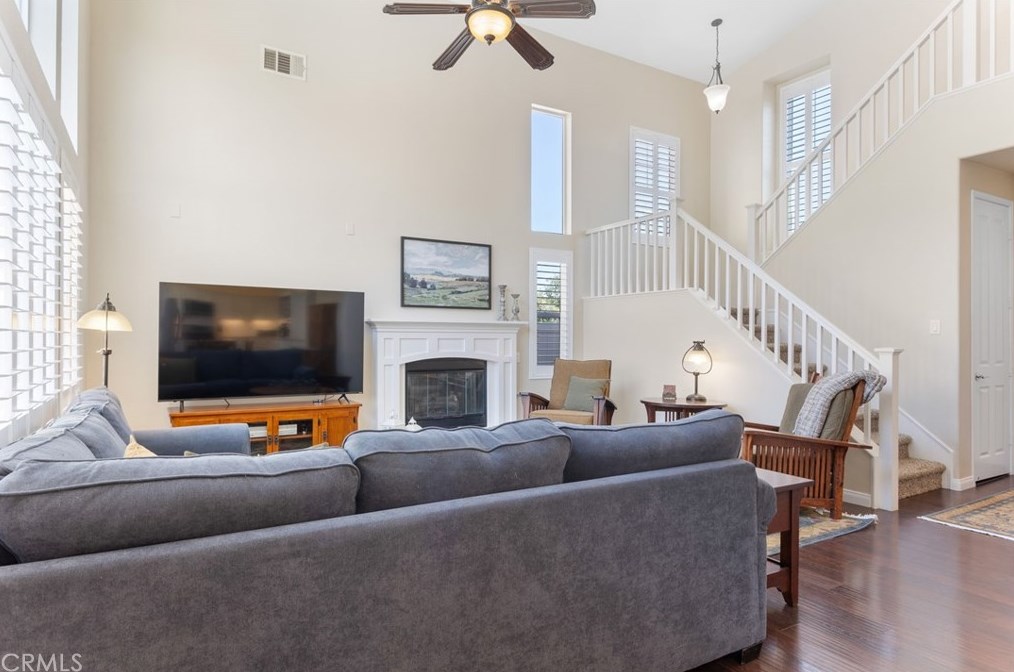 10304 Tungsten St, Bakersfield CA  93311-9516 exterior