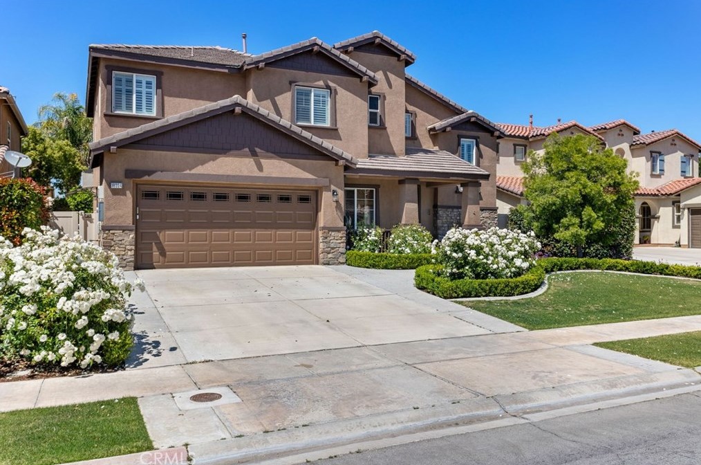 10304 Tungsten St, Bakersfield CA  93311-9516 exterior