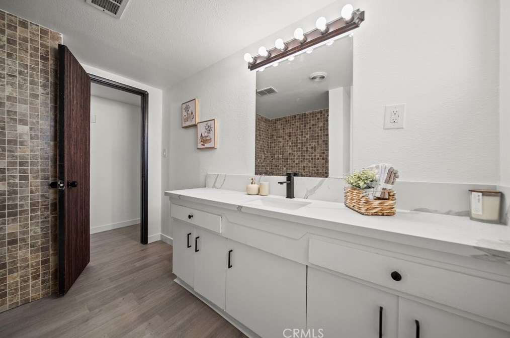 38873 Sage Tree St, Palmdale CA  93551-3844 exterior