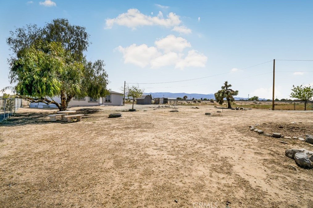 5191 Duncan Rd, Phelan, CA 92371