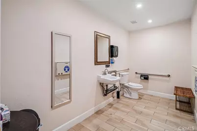 8837 E Palmdale Boulevard, Palmdale, CA 93552 - Photo 20