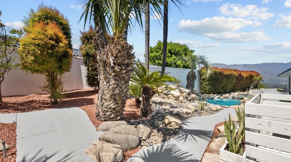 771 Panorama Pl, Pasadena CA  exterior