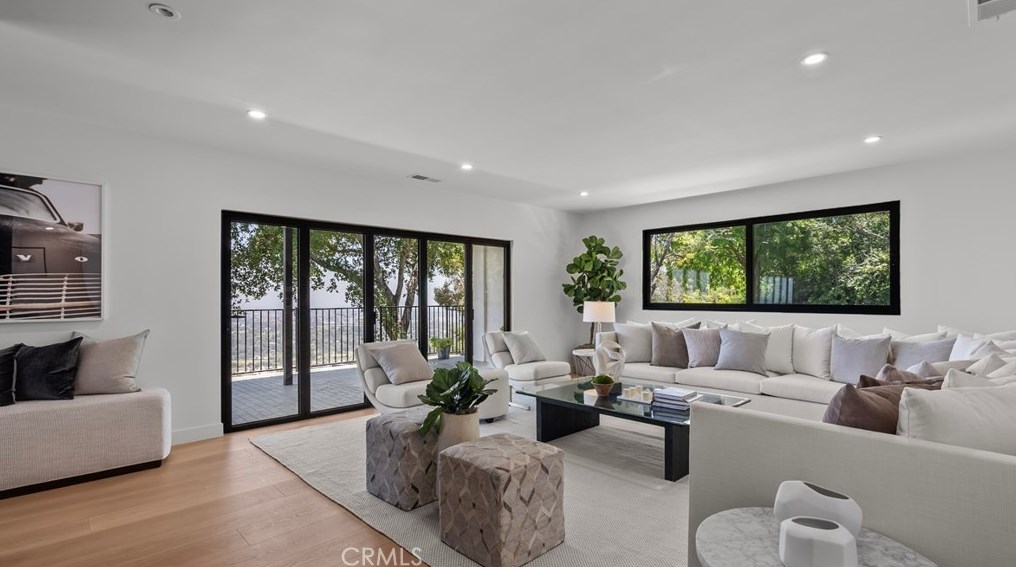 771 Panorama Pl, Pasadena CA  exterior