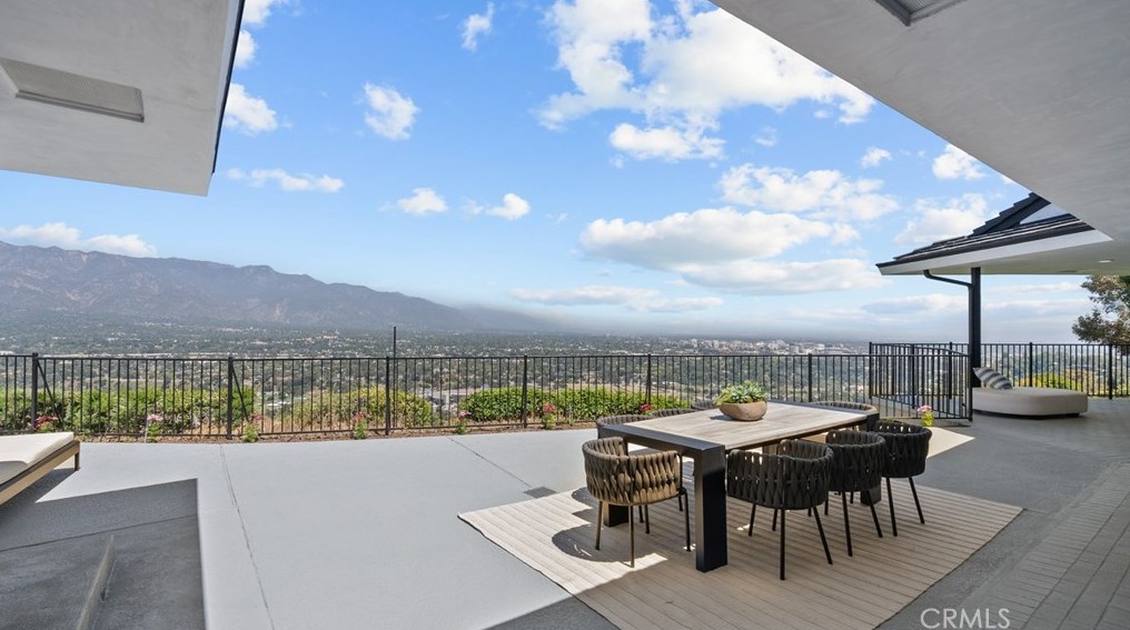 771 Panorama Pl, Pasadena CA  exterior