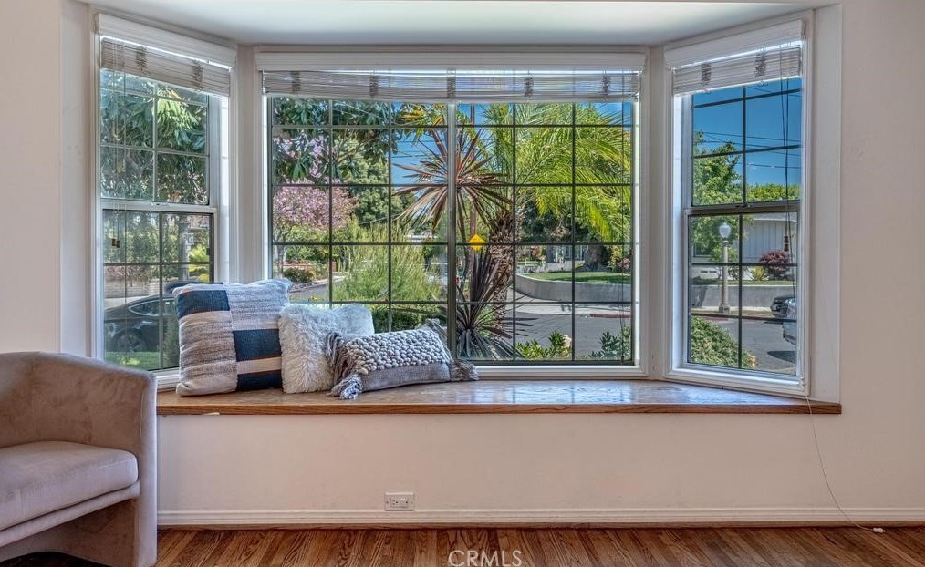 4427 Elmer Ave, North Hollywood CA  91602-2014 exterior