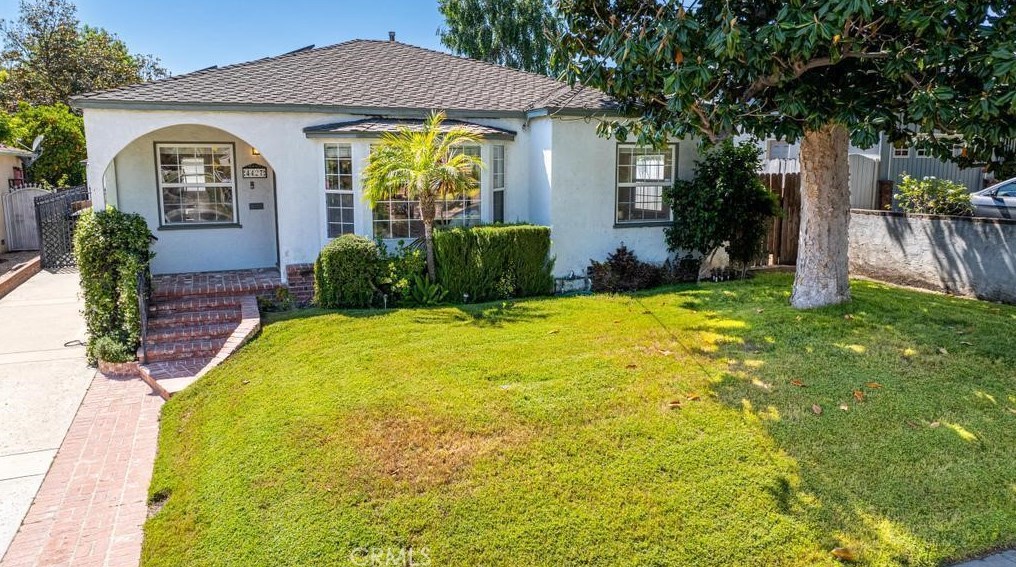4427 Elmer Ave, North Hollywood, CA 91602-2014