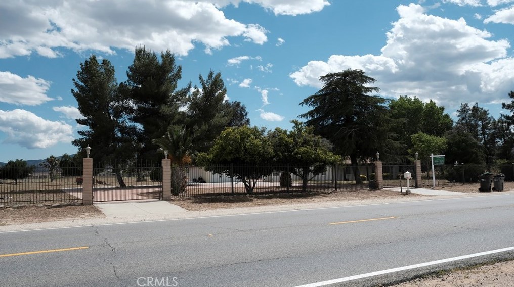 3514 Avenue, Palmdale, CA