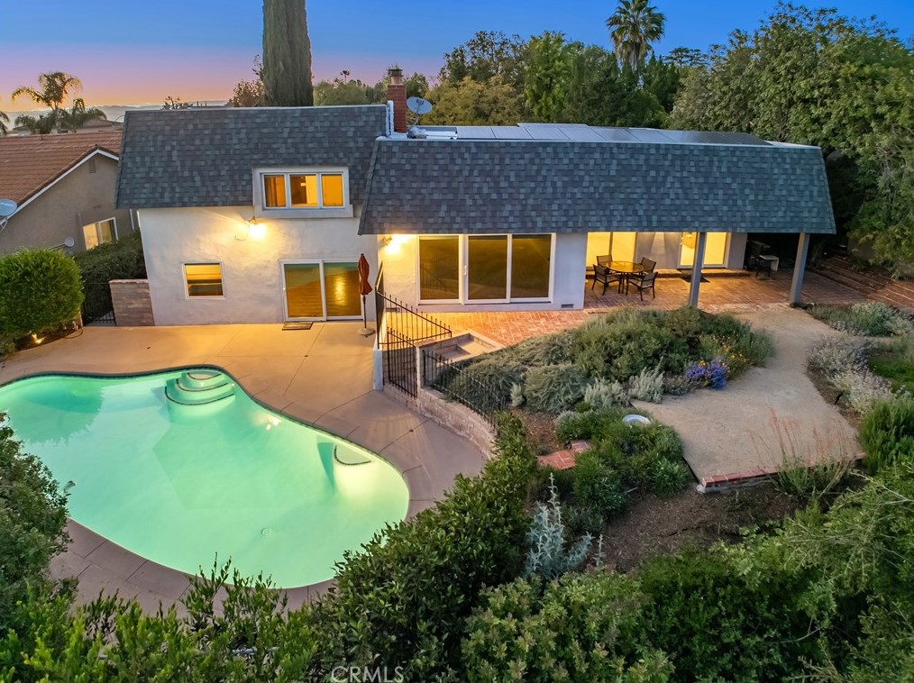 4012 Schuylkill Dr, Calabasas, CA 91302