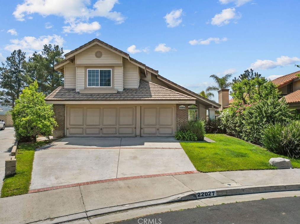 22027 Pamplico Dr, Santa Clarita, CA 91350-2179