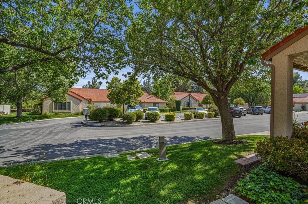26379 Rainbow Glen Dr, Santa Clarita, CA 91321-1396