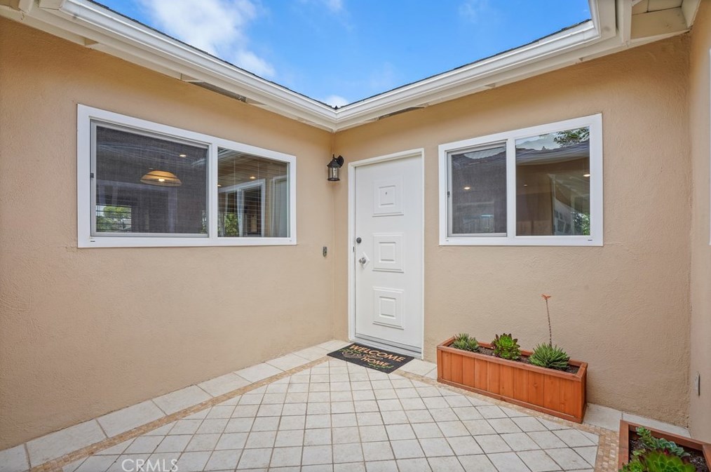 2590 Scott Pl, Thousand Oaks, CA 91360