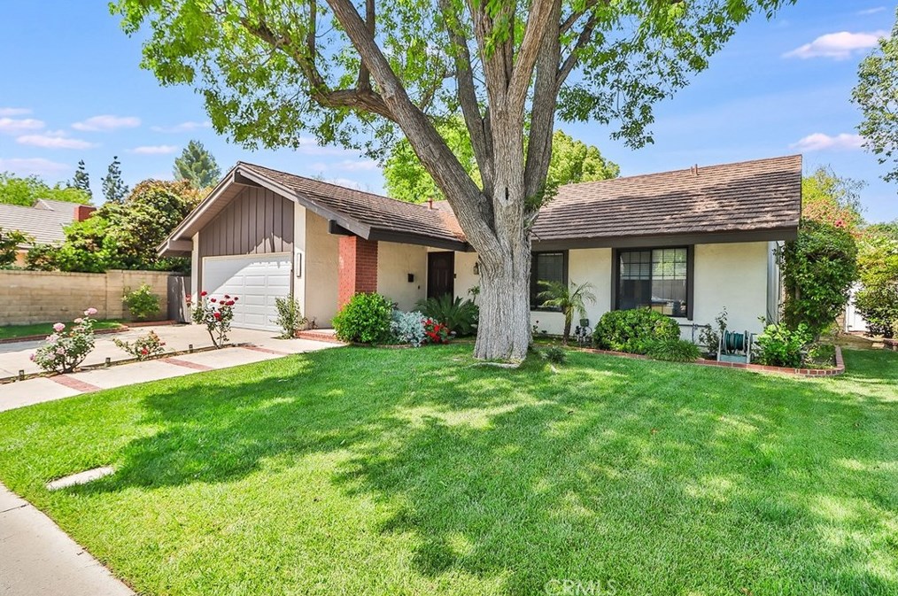 25252 Avenida Rotella, Santa Clarita, CA 91355-3007