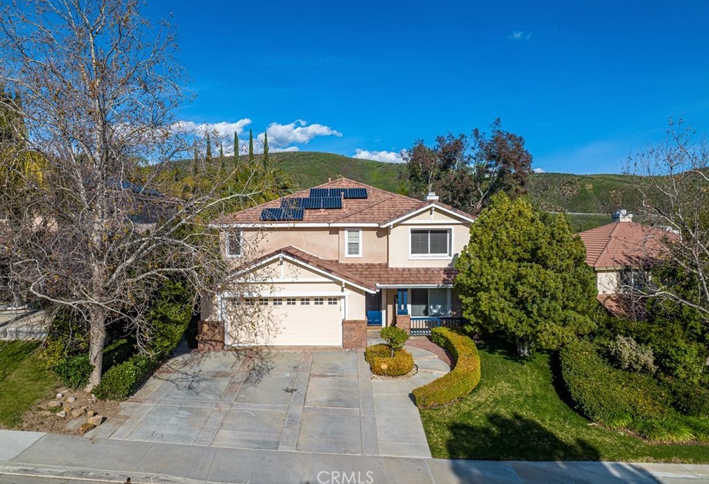 32480 The Old Rd, Santa Clarita CA  91384-3055 exterior