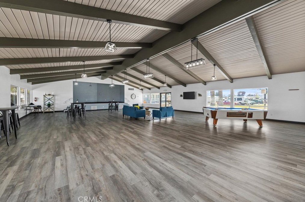 136 Fernwood Ln, Bakersfield CA  93308-4680 exterior