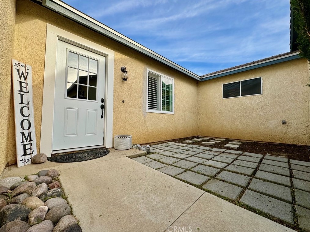 3278 Emerald St, Tropico Village, CA 93560-6583