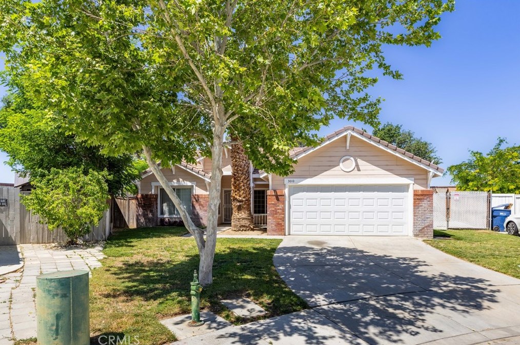 3010 Kaylyn St, Lancaster, CA 93535-4918