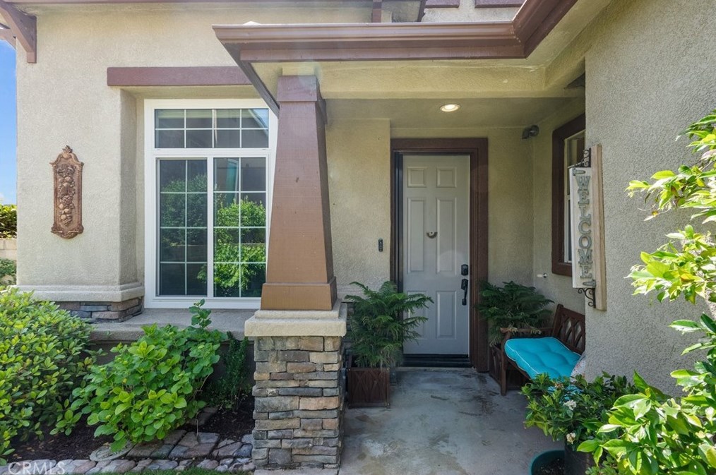 28000 Pioneer Hill Ct, Santa Clarita, CA 91351