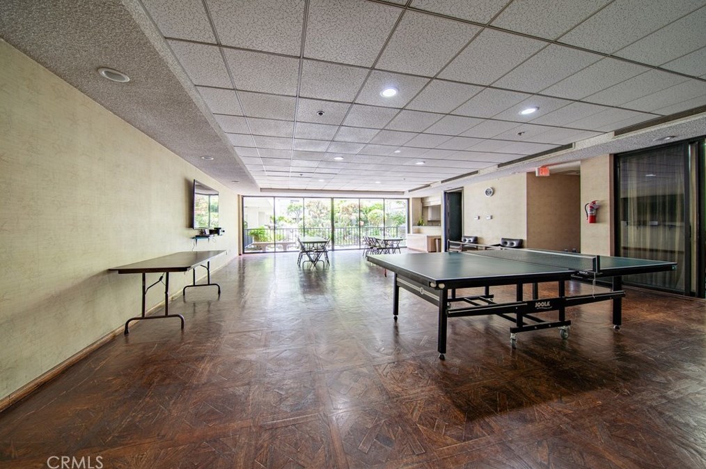 222 Central Ave, Los Angeles CA  90012-4229 exterior
