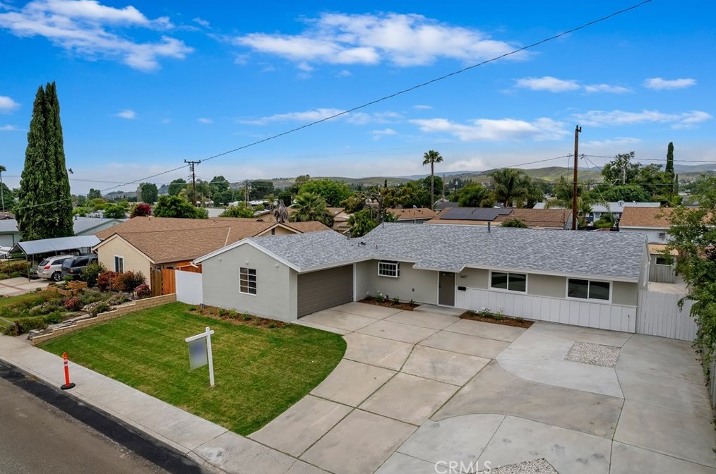 1667 Wilton St, Simi Valley, CA 93065-2134