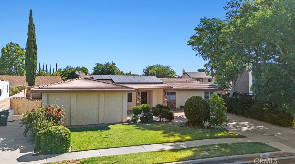 39700 Country Club Dr, Palmdale, CA 93551
