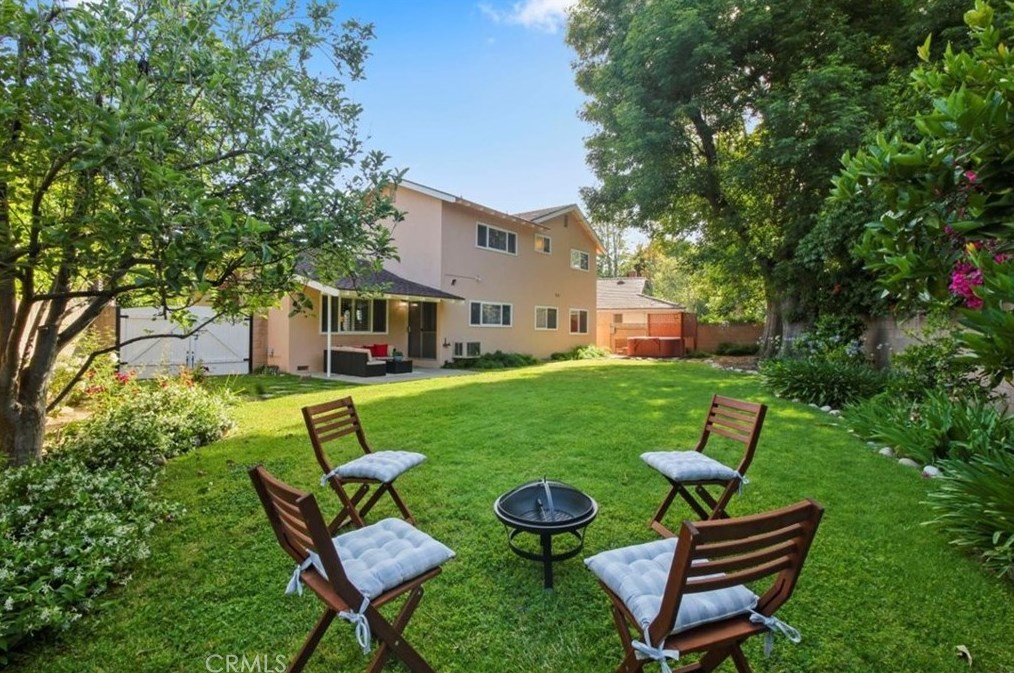 6722 Bianca Ave, Van Nuys, CA 91406-5342