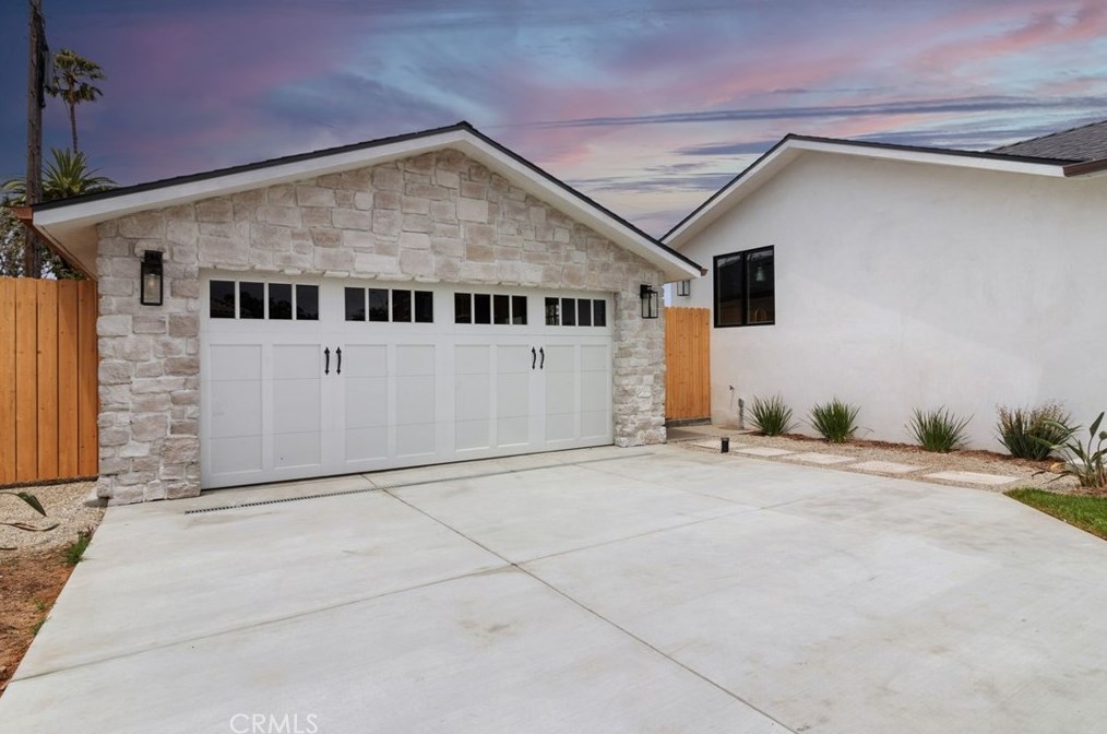 22111 Normandie Ave, Torrance, CA 90501-4042