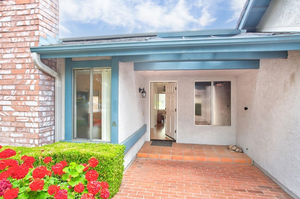 23559 Via Barra, Santa Clarita, CA 91355