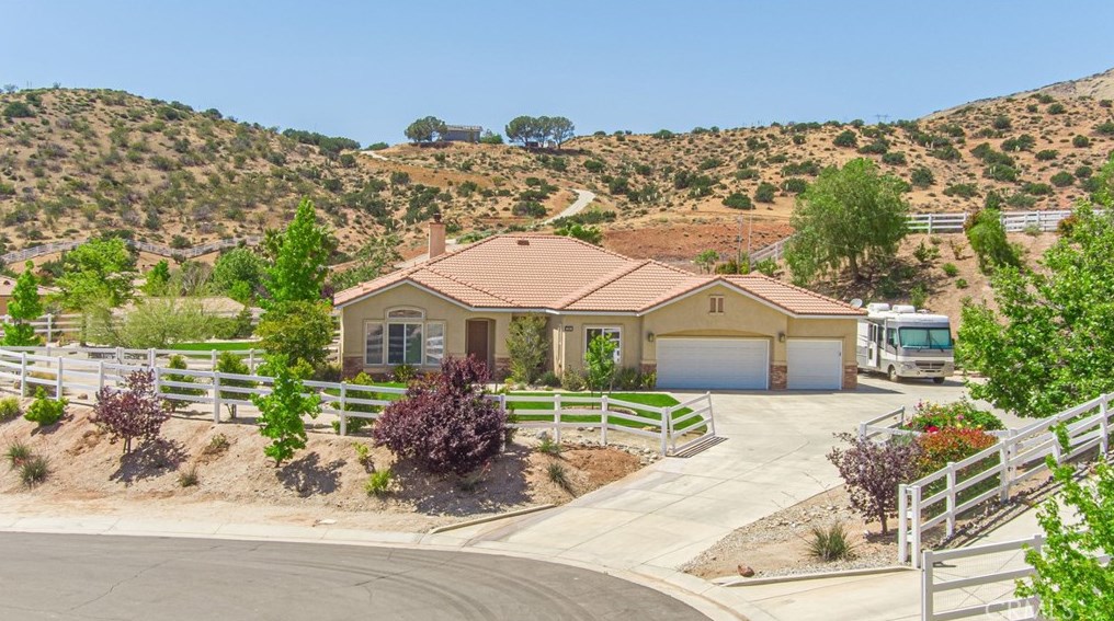 2315 Malia Ct, Acton, CA 93510-2828