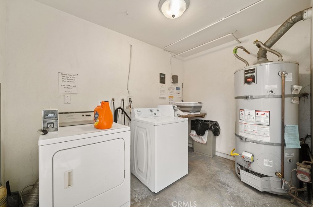 135 Ridgeway St, Anaheim CA  92804-1936 exterior