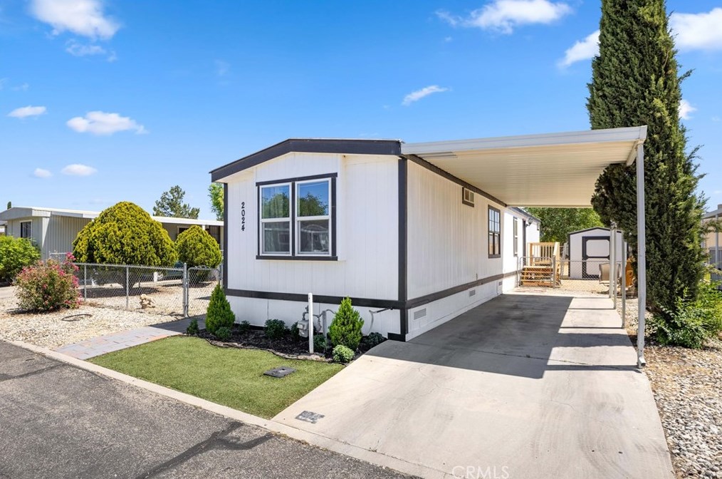 2024 Westerly Dr, Tropico Village, CA 93560-6111