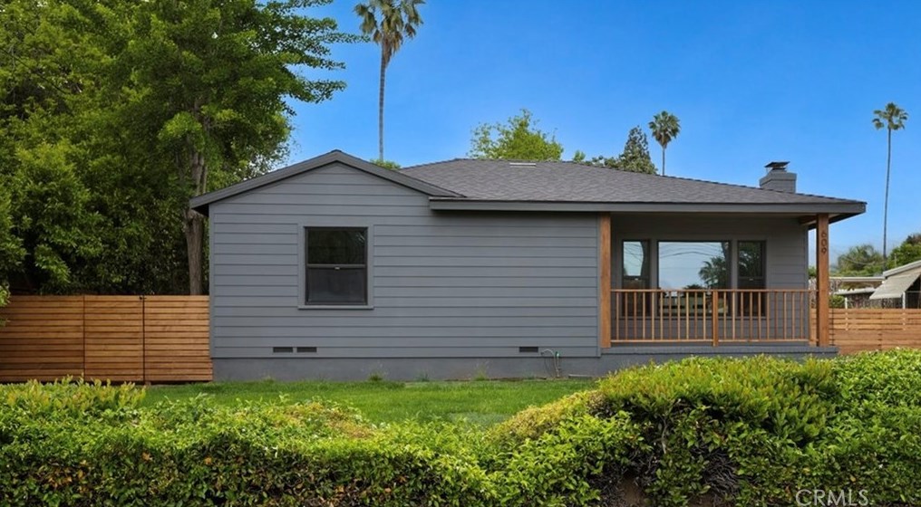 609 Figueroa Dr, Altadena, CA 91001-5283
