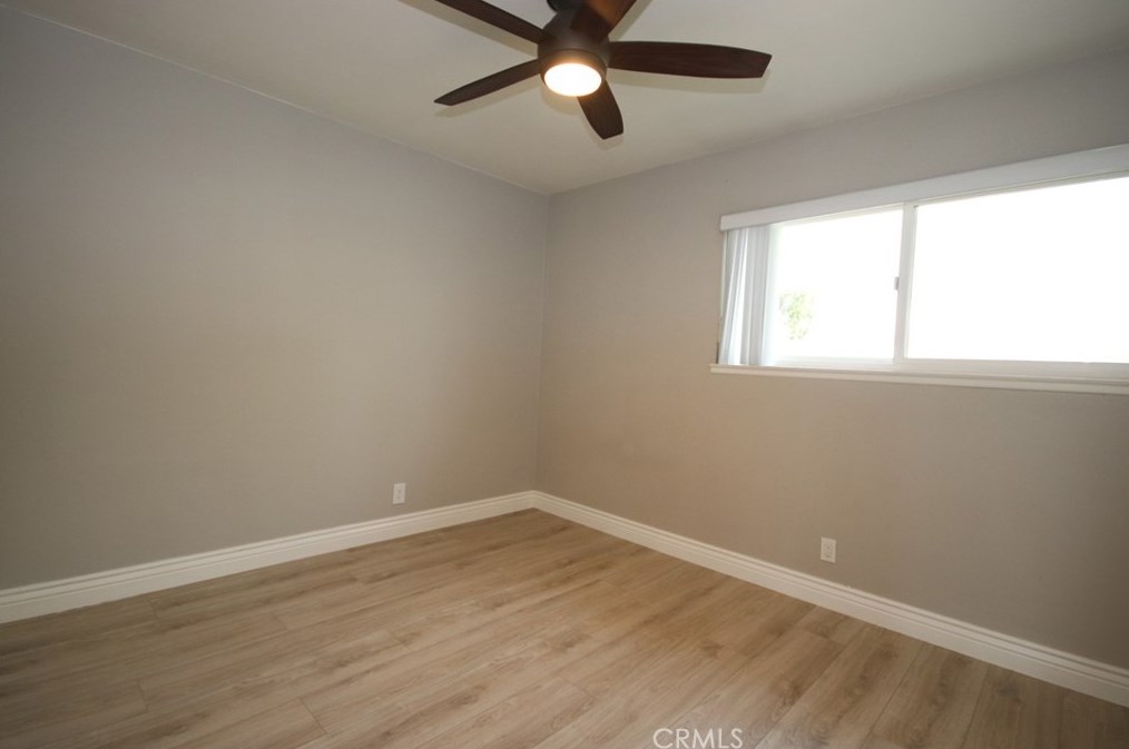 1944 Alexander St, Oxnard CA 93033-4011 exterior