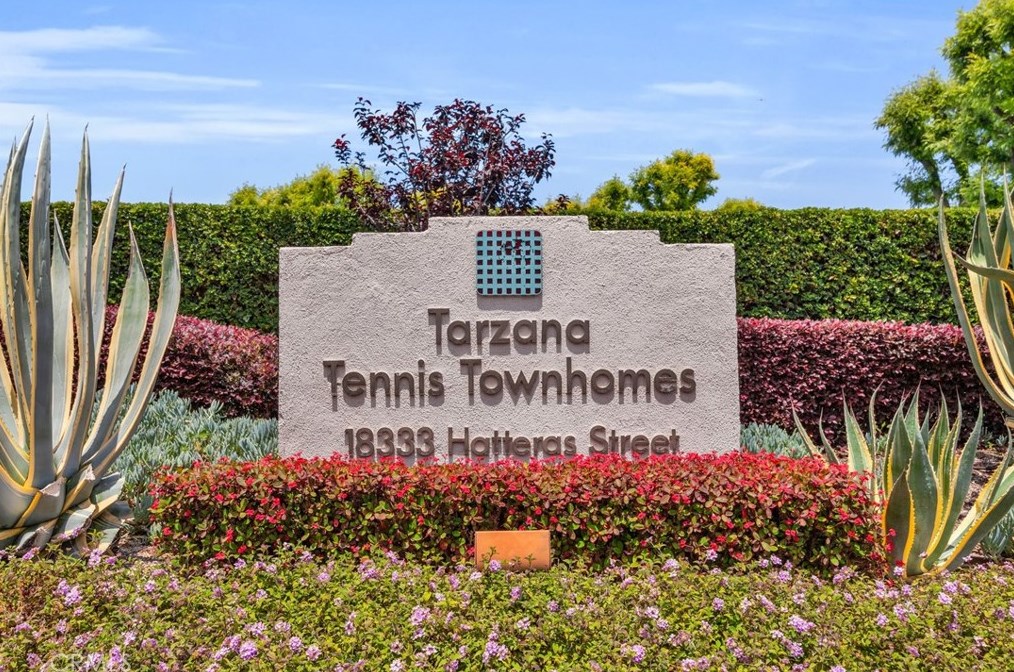 18333 Hatteras St #68, Los Angeles, CA 91356