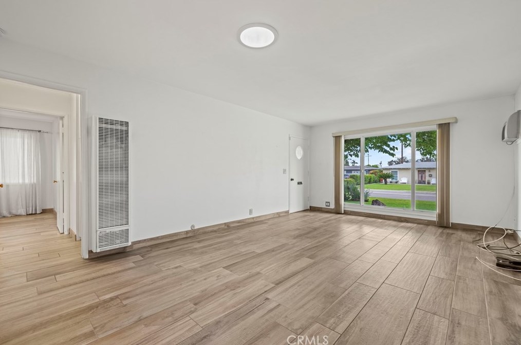 922 Dodsworth Ave, Glendora, CA 91740-4827