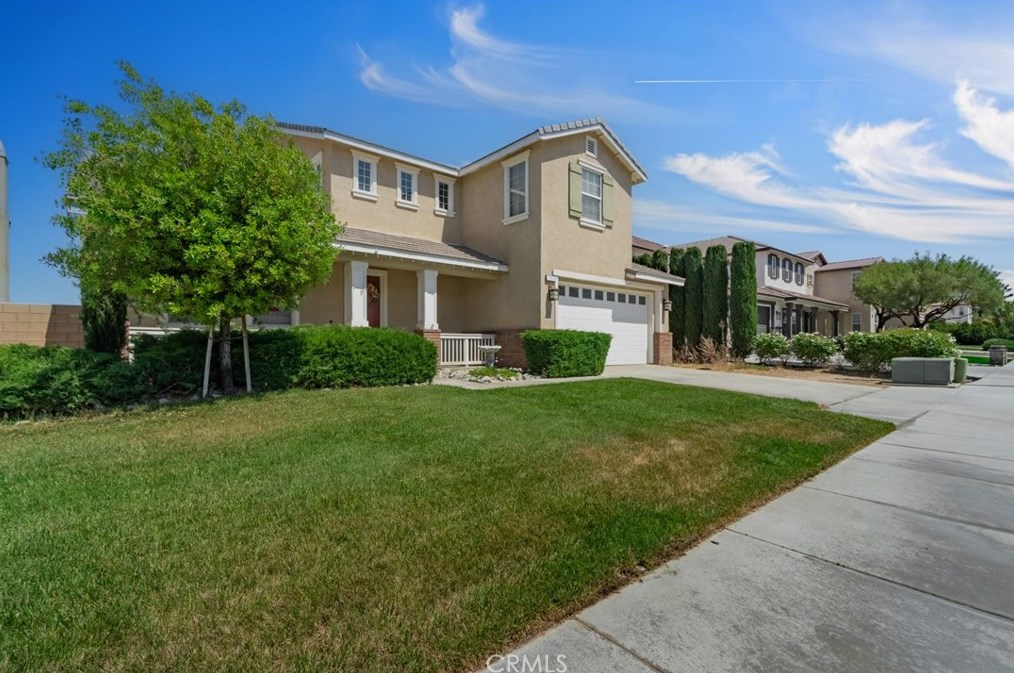 13059 Heywood St, Victorville, CA 92392-0582