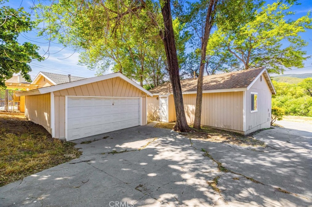 42628 Rnch Clb Rd, Leona Valley CA  93532-1405 exterior