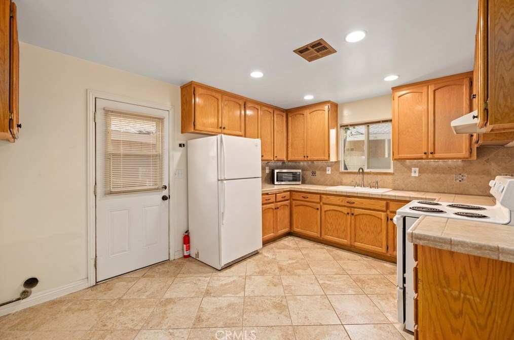 42628 Rnch Clb Rd, Leona Valley CA  93532-1405 exterior