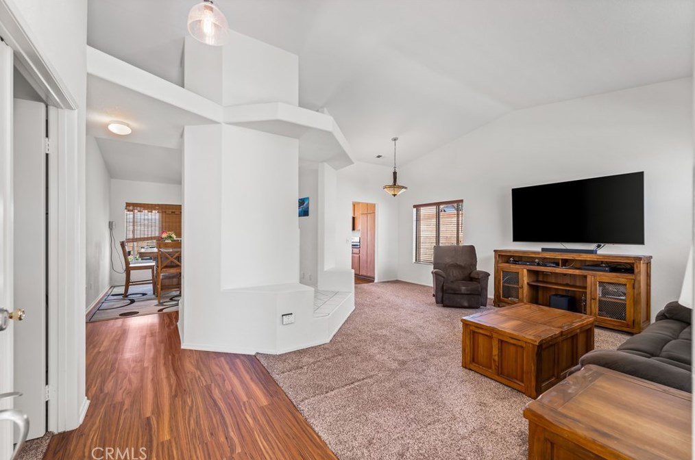 5515 Avenue, Lancaster, CA