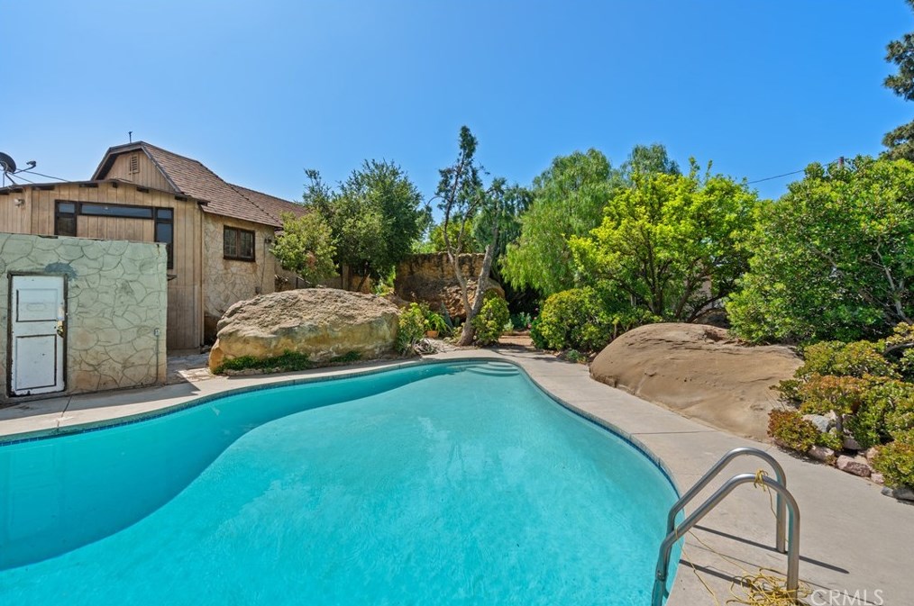 11416 Cree Trl, Chatsworth, CA 91311-1411