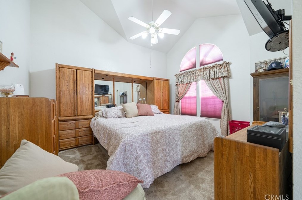 42419 61st St, Lancaster CA 93536-4517 exterior