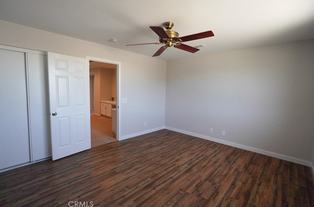 42333 Ridge View Dr, Lancaster CA 93536-7382 exterior