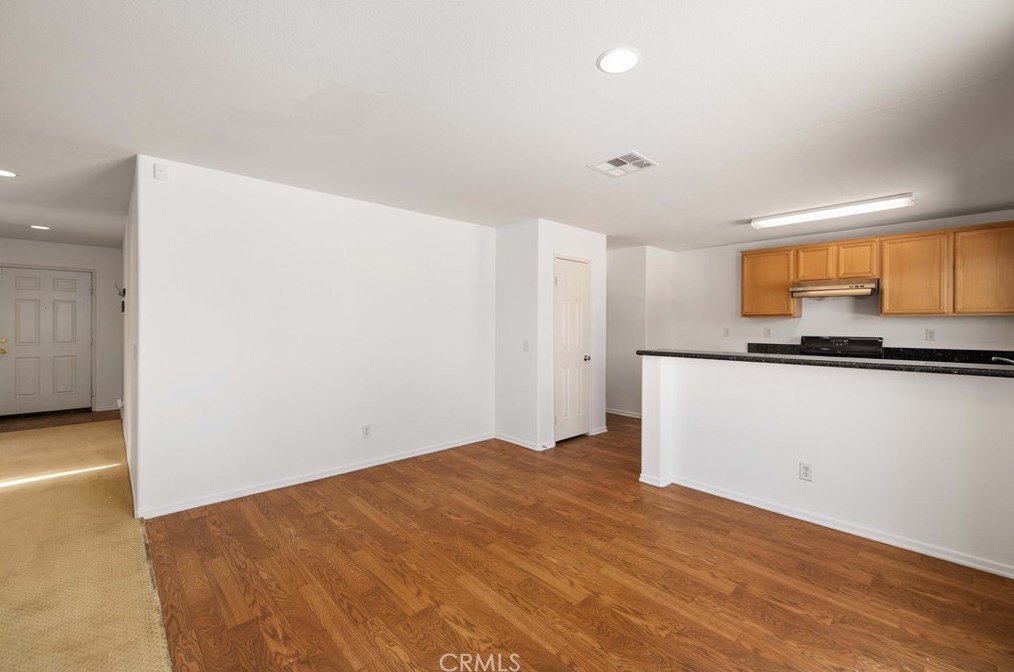 3213 James Ct, Lancaster CA  93535-6276 exterior